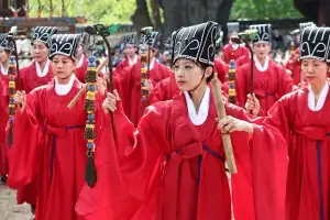 thumbnail - 공자의 학덕 기리는 석전대제