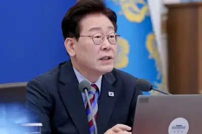 thumbnail - 李대통령 “지뢰 사고 진상 밝혀 필요한 조치…음모론 부추기지 말라”