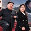 thumbnail - 140㎏ 김정은 옆에 160㎝ 김주애…커지는 ‘후계 입지’