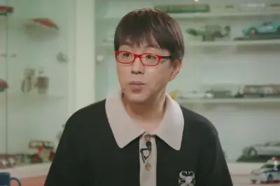 thumbnail - 이동진 “‘암살자(들)’ 전체 보고 논쟁했으면…평가 철회·사과 없다”