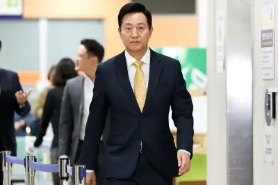 thumbnail - 울먹인 오세훈 “진실은 반드시 승리”…2심도 징역 1년 6개월 구형