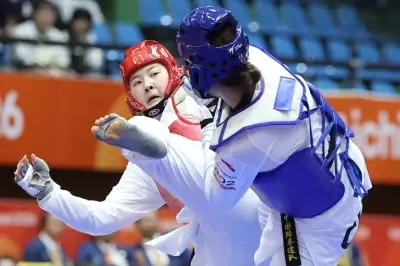 thumbnail - 태권도 송다빈, ‘금빛 발차기’… 겨루기 대표팀 첫 금메달