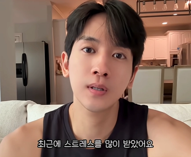 류필립, ‘17살 연상’ 미나 떠나 미국 갔다 “스트레스 많이 받아” 무슨 일?