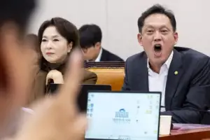 thumbnail - 법사위는 오늘도 설전