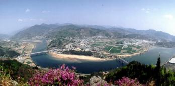 섬진강에 안긴 하동