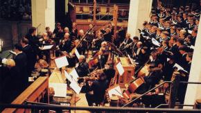 성 토마스 교회에서 열린 라이프치히 게반트하우스 오케스트라와 성 토마스 합창단의 합동연주 장면.게반트하우스 오케스트라는 ‘마태수난곡’ 내한 연주에 42명의 단원이 참여한다.