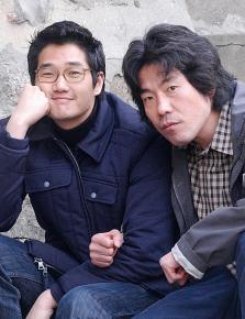 2인극 '해일'로 한무대 서는 유지태·오달수(왼쪽부터)