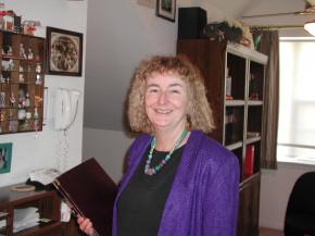 메릴랜드 저먼타운에 사는 체릴 라슨 할머니는 연간 소득이 4만달러가 넘는 전문 정리사다.