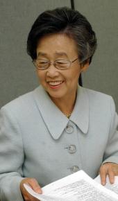 이인호 명지대 석좌교수