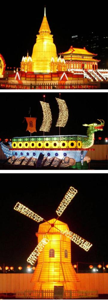 동방의 등불 축제에서 만나볼 수 있는 작품들. 위에서부터 황금궁전, 거북선, 풍차.