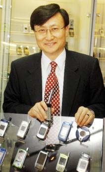 송문섭 팬택&큐리텔 사장