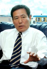 신박제 선수단장