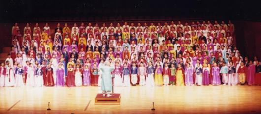 지난 2000년 열린 제 1회 세계어린이 합창제.  서울신문포토라이브러리