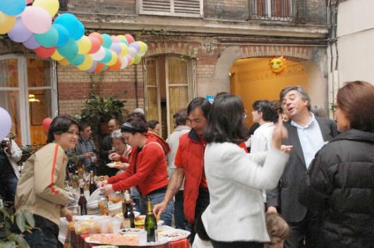   지난 5월25일 프랑스의 파리 17구 한 아파…