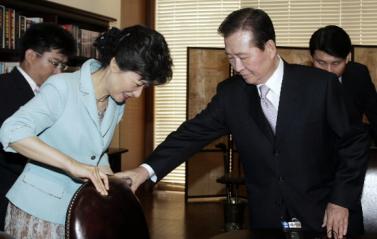 김대중 전 대통령이 지난 12일 오전 서울 동…