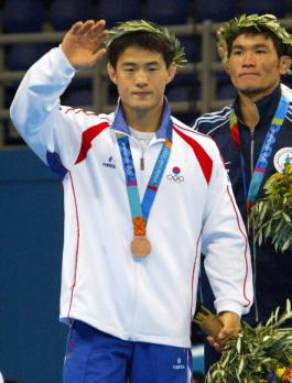 남자유도 60㎏급에서 동메달을 차지한 최민…