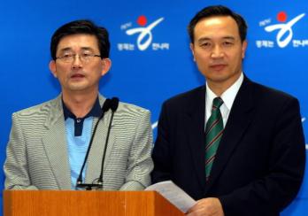 22일 강서구 염창동 한나라당사에서 이한구…