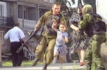 무장괴한 10여명이 1일 오전 체첸과 인접한…