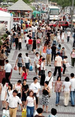 베이징의 중심가 시단 거리를 실타래처럼 복…