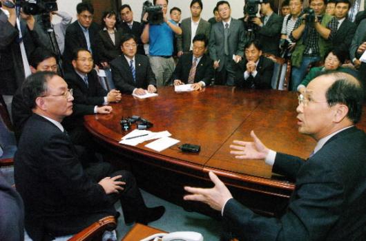 우리당 서울시청 항의 방문