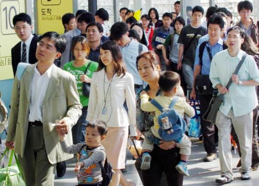 추석 연휴 마지막 날인 29일 추석을 고향에…