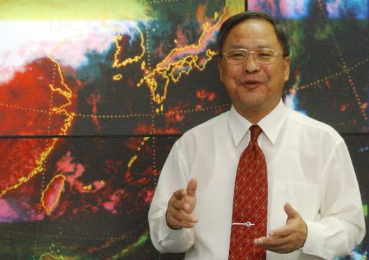 안명환 전 기상청장.36년동안의 날씨 인생을…