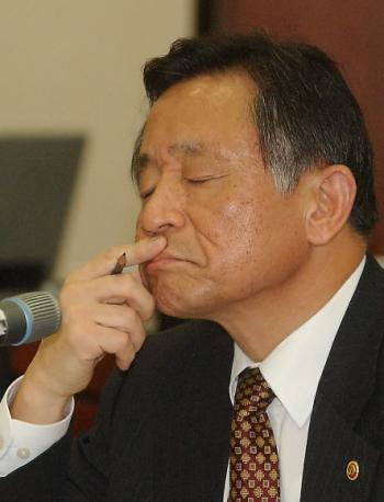 박유철 국가보훈처장이 7일 국회 정무위 국…