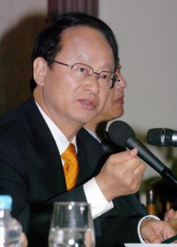 이부영 열린우리당 의장