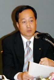 SK텔레콤 김신배 사장