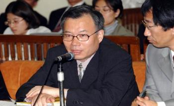  26일 국회 행정자치위에 출석한 전병룡 공…