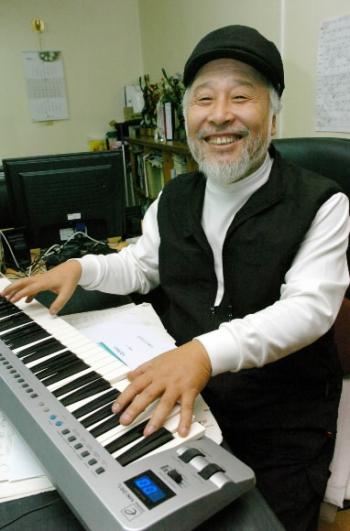 28일 서울 마포구 공덕동에 있는 음악실에서…