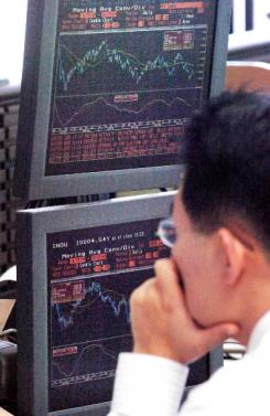 8일째 원·달러 환율이 내리 떨어지며 1120…