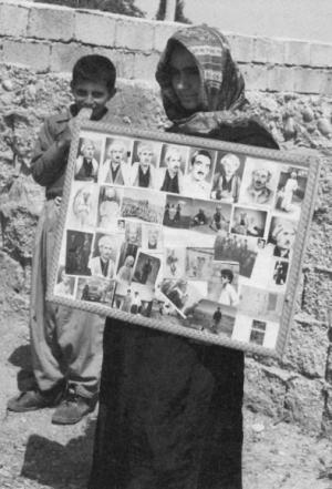 이라크 군인들에게 끌려가 ‘실종된’ 가족…