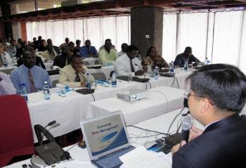 지난 3일 케냐 수도 나이로비의 한 호텔에서…