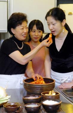 김수진(왼쪽)씨가 푸드스타일리스트 지망생…