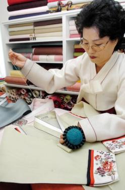 5일 서울 청담동 ‘로데오 거리’에 있는 한…