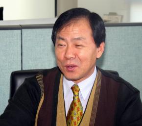 한봉석 철도청 신호제어과장