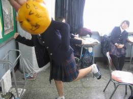 인터넷서 화제된 '귤인간' 합성 사진