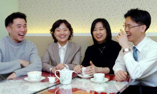 2030세대의 직장인 배기훈·권나현·김동교…