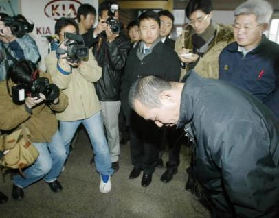 박홍귀 기아자동차노조위원장이 24일 경기도…