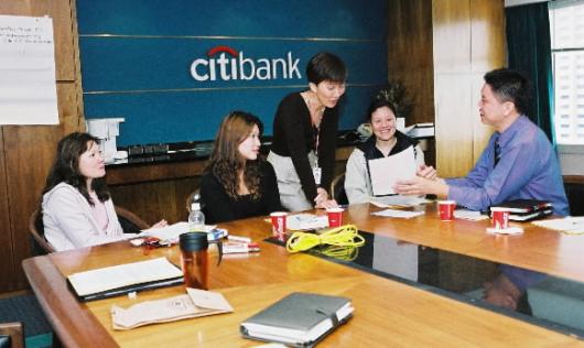 씨티그룹 싱가포르 직원들이 자사 개인계발…