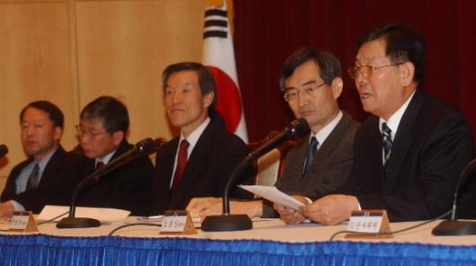 국가정보원 과거사건 진실규명을 통한 발전…