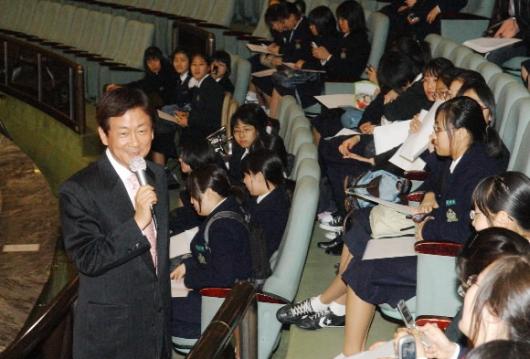 한나라당 진영(서울 용산) 의원이 6일 국회…