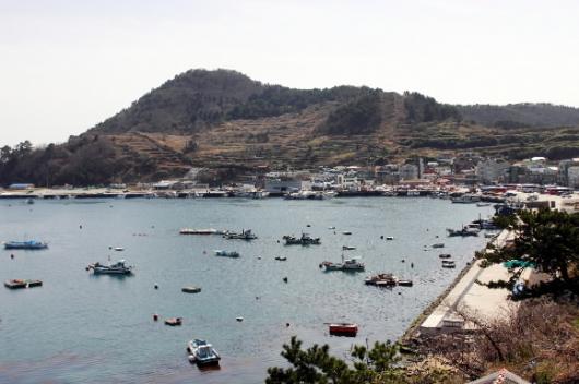   일제때 일본인들이 집단 이주해 멸치잡이…