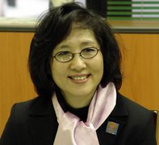 김홍희 미술평론가