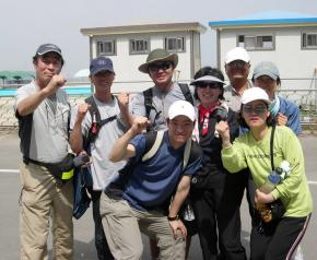 25시간 동안 100㎞를 걷는 ‘울트라 도보’ 참가자들이