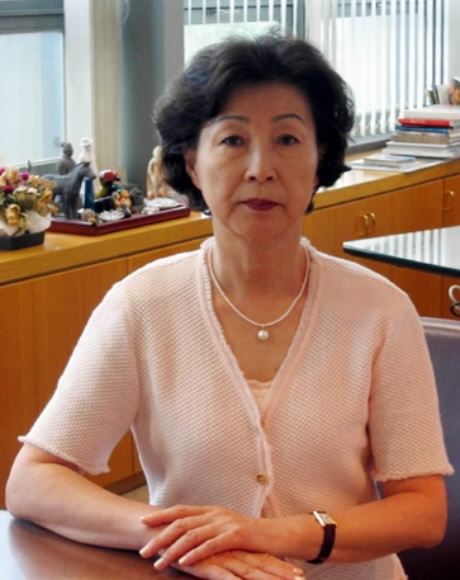 박강자 금호미술관장