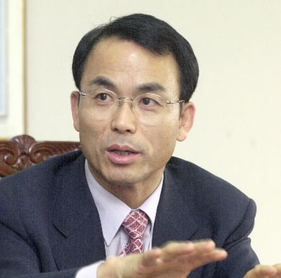 전대제 정보통신부 장관