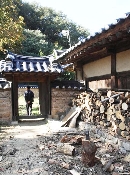 한적함과 여유로움이 느껴지는 송소고택.