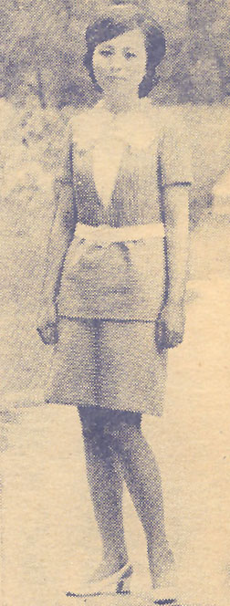 「보우」가 귀여운 「드리·피스」의 기성복.  <모델·紳士가 뽑은 「퀸」 李庸淑양>